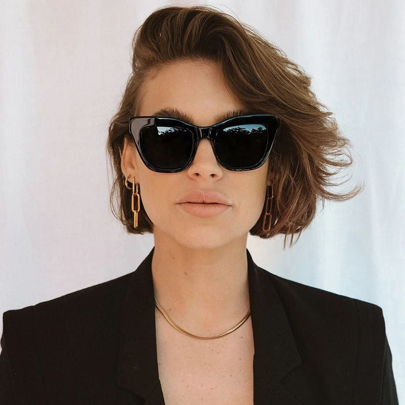 Dusk, Shiny Black/Grey Gradient Polarised Lenses