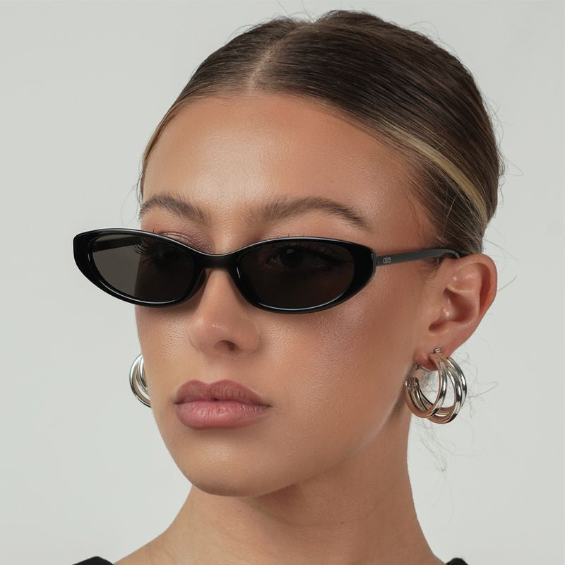 Lulu, Black/Grey Lenses