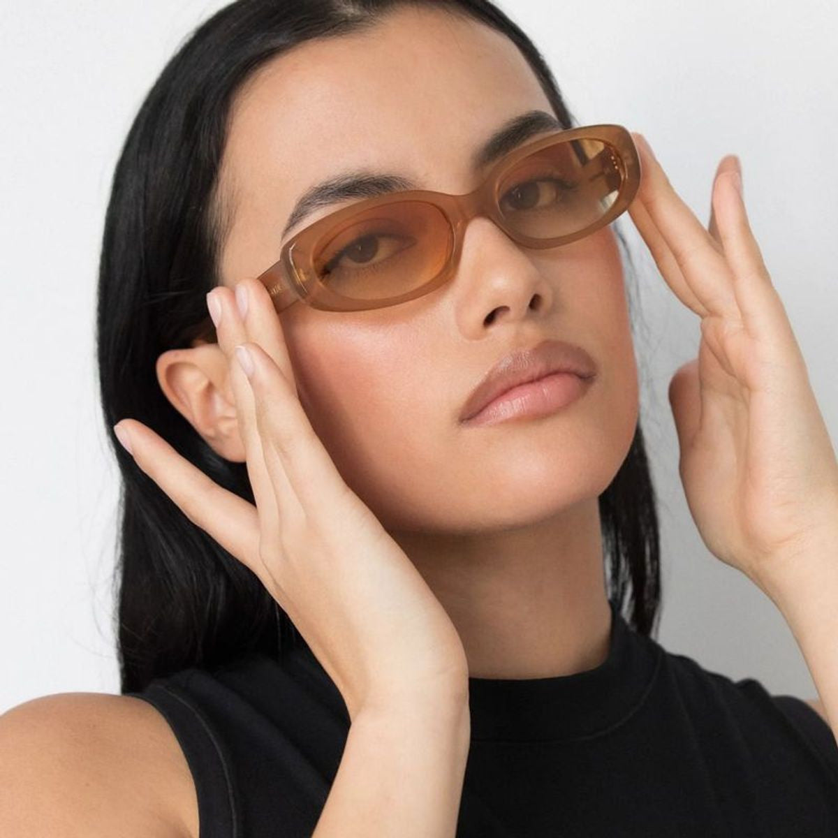 Evie, Cola/Light Brown Lenses