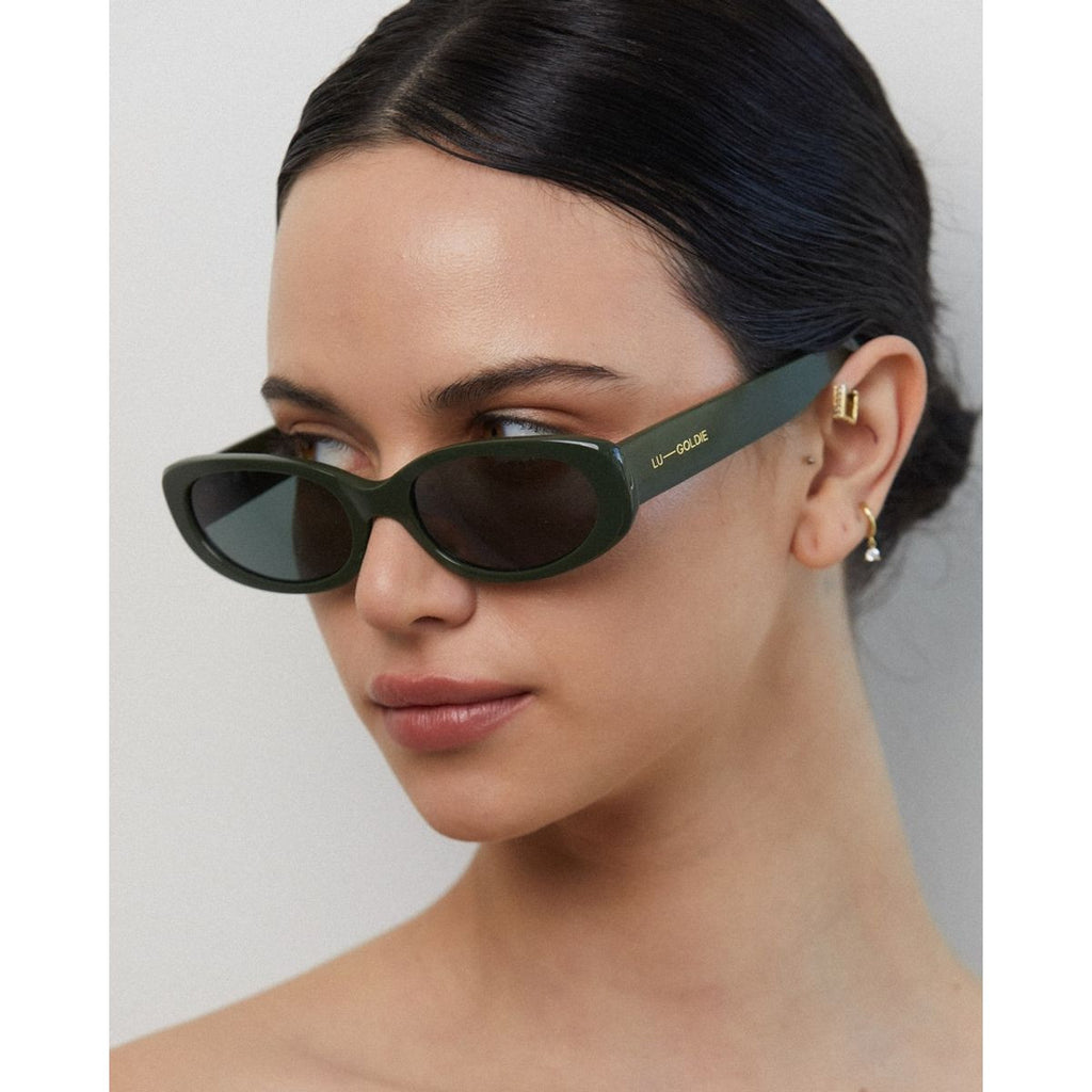Evie, Moss/Green Lenses