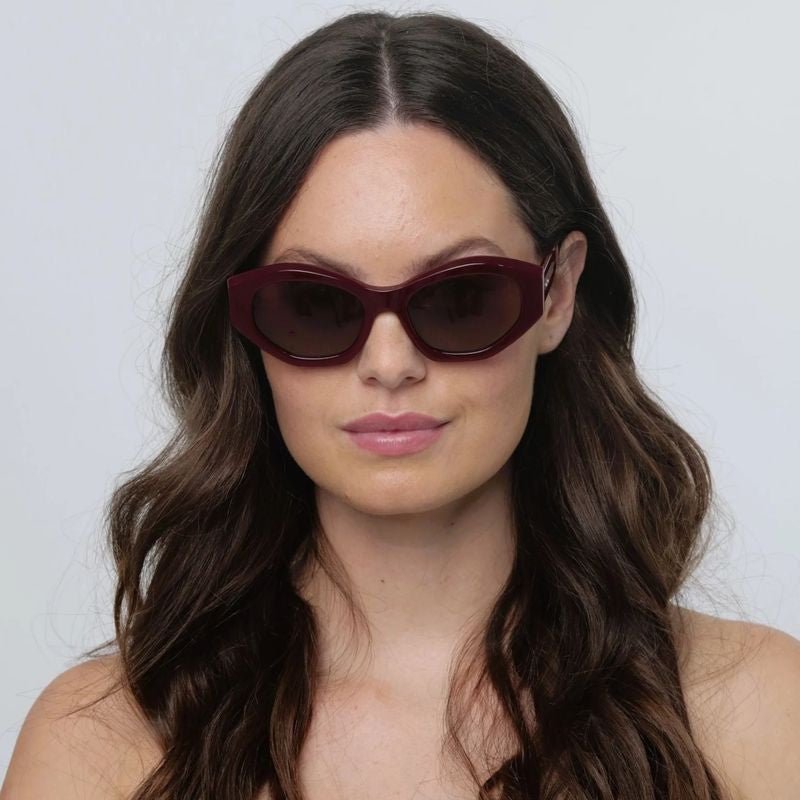 Elise, Red/Pink Lenses