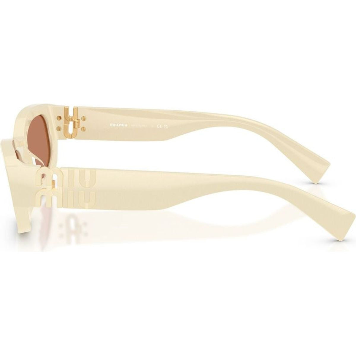 MUB04S, Milk/Brown Lenses