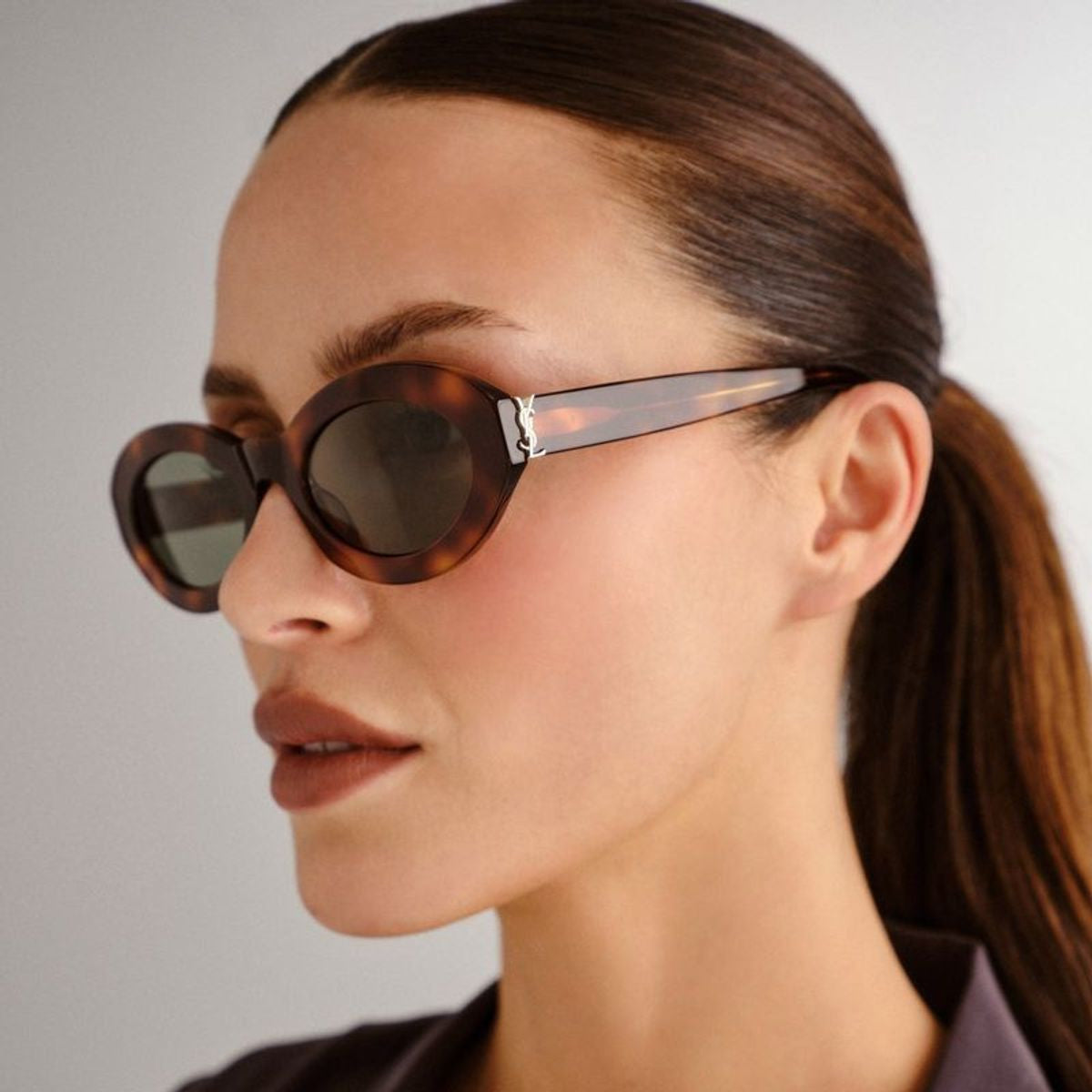 SLM136, Havana/Green Lenses