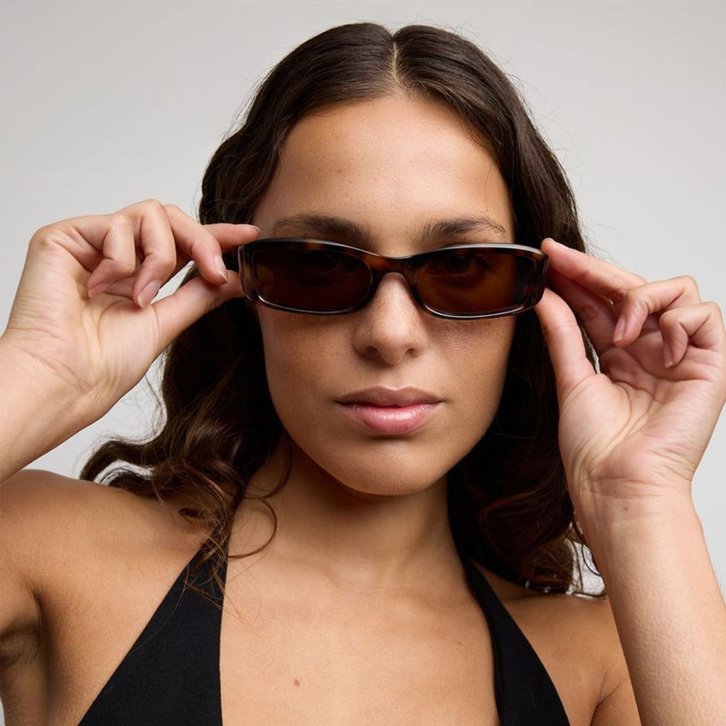 Hart, Cape Tortoise/Cacao Brown Lenses