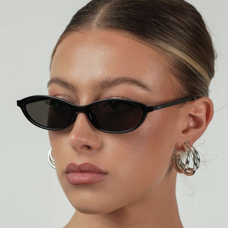 Hazel, Black/Smoke Lenses