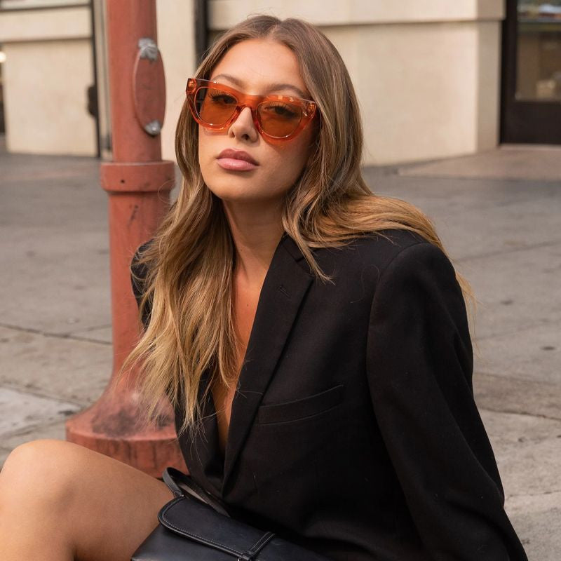 Kinni, Transparent Salmon/Brown Lenses