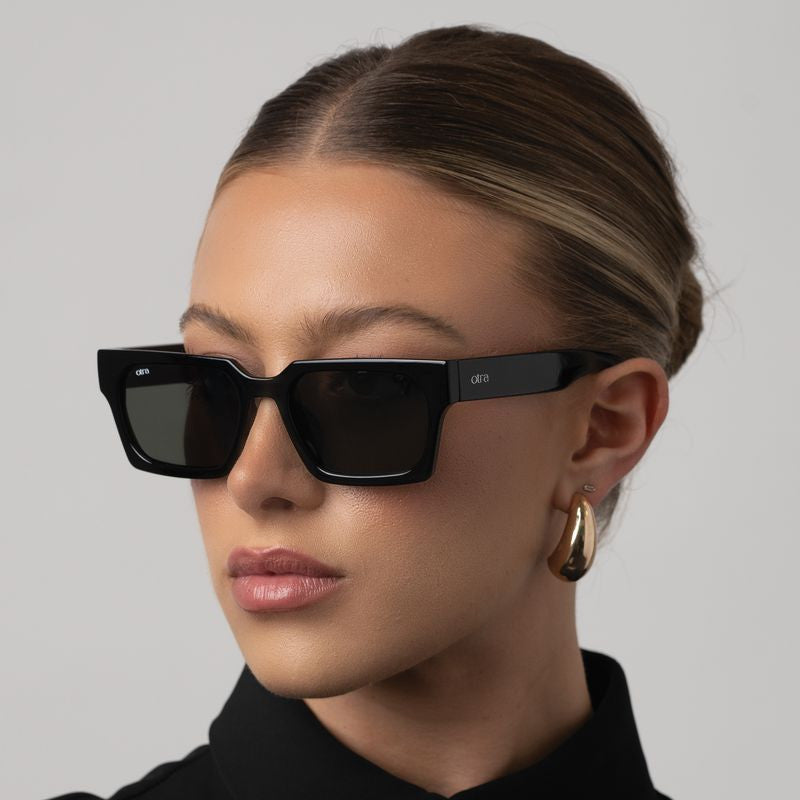 Roco, Black/Green Lenses